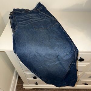 Torrid Jogger Super Stretch Mid-Rise Jean Andromeda